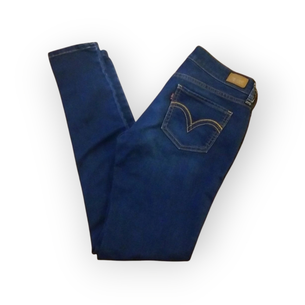 3 for $15 Women's Levi's Jeans 27 X 30